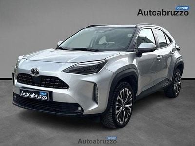 Usata Toyota Yaris Cross Lounge 131 CV (96 kW) 2024 Grigio SUV