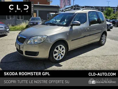 Usata Skoda Roomster Comfort 105 CV (77 kW) 2008 Giallo Monovolume