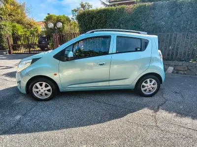 Usata Chevrolet Spark LT 52 CV (38 kW) 2011 Verde Utilitaria