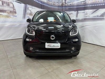 Usata Smart ForFour Passion 90 CV (66 kW) 2018 Nero Utilitaria