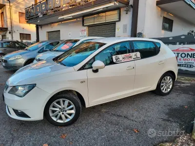 Usata Seat Ibiza Business 75 CV (55 kW) 2015 Bianco Berlina