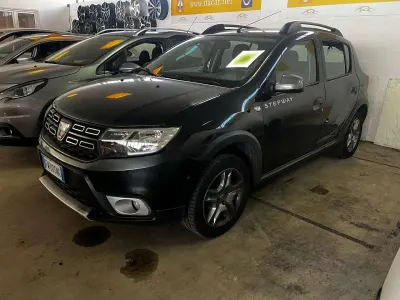 Usata Dacia Sandero Comfort 90 CV (66 kW) 2019 Nero Berlina