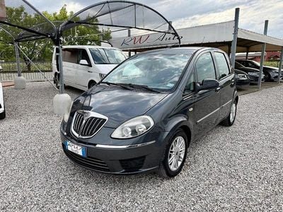 Usata Lancia Musa 94 CV (69 kW) 2011 Nero Monovolume