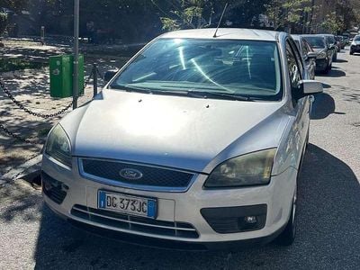 Usata Ford Focus 90 CV (66 kW) 2007 Argento Berlina