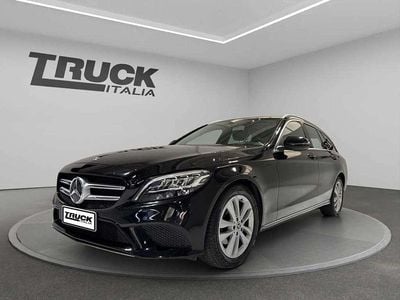 Usata Mercedes C220 194 CV (142 kW) 2019 Nero Station wagon