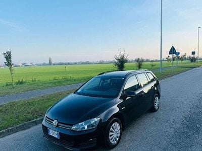 Usata VW Golf VII Trendline 102 CV (75 kW) 2015 Station wagon