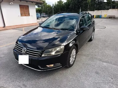 Usata VW Passat Comfortline 140 CV (102 kW) 2014 Nero Station wagon