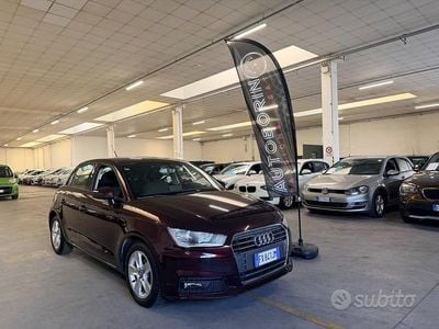 Usata Audi A1 Attraction 89 CV (65 kW) 2015 Viola Utilitaria