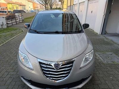 Usata Lancia Ypsilon Platinum 69 CV (50 kW) 2012 Utilitaria