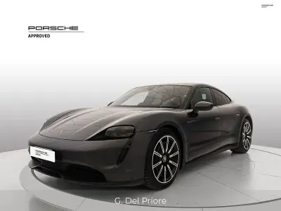 Usata Porsche Taycan 4S 419 kW (571 CV) 2023 Grigio Berlina