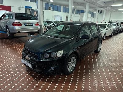 Usata Chevrolet Aveo LTZ 86 CV (63 kW) 2014 Nero Berlina