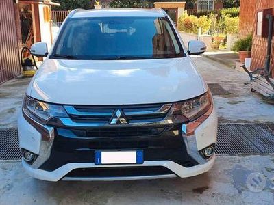 usata Mitsubishi Outlander 3ª serie - 2017