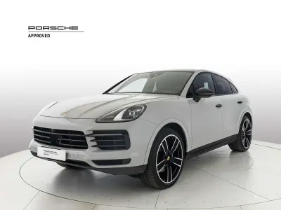 Usata Porsche Cayenne 462 CV (339 kW) 2022 3h gesso SUV