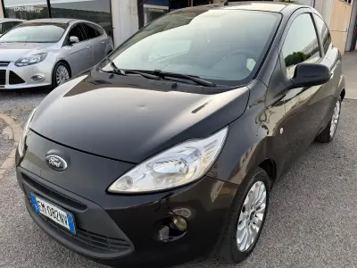Usata Ford Ka Titanium 75 CV (55 kW) 2012 Nero Utilitaria