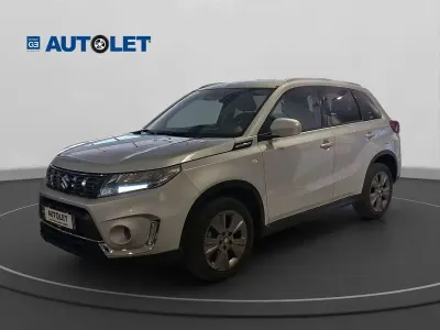 Usata Suzuki Vitara Cool 129 CV (94 kW) 2022 Argento new york met SUV