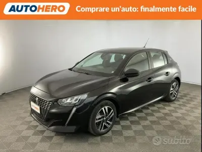 Usata Peugeot 208 Active 75 CV (55 kW) 2023 Nero Utilitaria