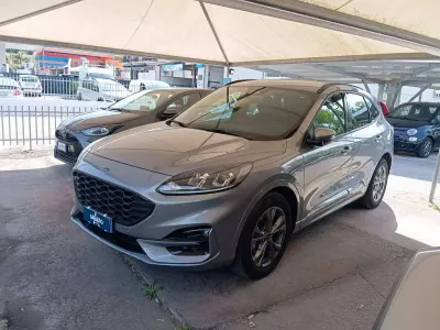 Usata Ford Kuga ST-Line 120 CV (88 kW) 2022 Grigio SUV
