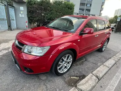 Usado Fiat Freemont Cross 170 HP (125 kW) 2015 Vermelho SUV