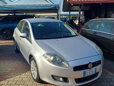 Usata Fiat Bravo Dynamic 120 CV (88 kW) 2010 Utilitaria