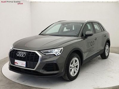 Usata Audi Q3 Business 245 CV (180 kW) 2024 Grigio chronos metallizzato SUV