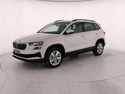Bianco luna metallizzato Usata 2025 Skoda Karoq Executive SUV | 28.900 € (Buon prezzo)