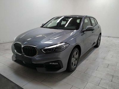 Usata BMW 118 Advantage 136 CV (100 kW) 2022 Grigio pastello Utilitaria