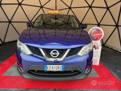 Usata Nissan Qashqai Tekna 131 CV (96 kW) 2015 Blu SUV