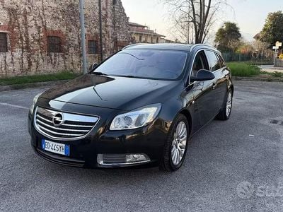 Usata Opel Insignia Cosmo 160 CV (117 kW) 2010 Nero Station wagon
