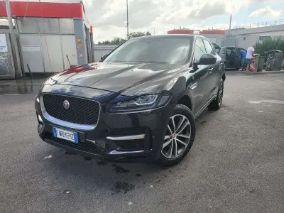 Begagnad Jaguar F-Pace R-Sport 179 HK (131 kW) 2018 SUV