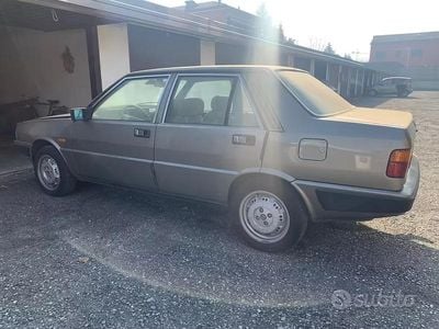 Gebraucht Lancia Prisma 105 PS (77 kW) 1985 Braun Limousine