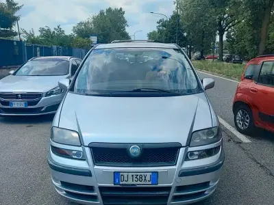 Usata Fiat Ulysse Emotion 120 CV (88 kW) 2007 Grigio Monovolume