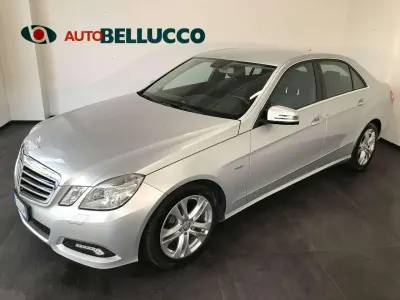 Usata Mercedes E350 Avantgarde 231 CV (169 kW) 2010 Grigio Berlina