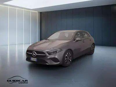 Usata Mercedes A180 Advanced 116 CV (85 kW) 2025 Grigio Berlina