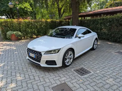 Usata Audi TT Ambiente 197 CV (144 kW) 2022 Bianco ghiaccio Coupé