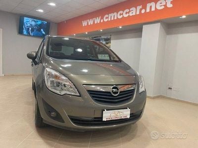 Usata Opel Meriva 120 CV (88 kW) 2013 Grigio Monovolume