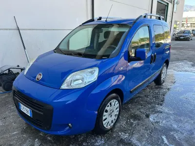 Usata Fiat Qubo Dynamic 75 CV (55 kW) 2011 Blu Monovolume