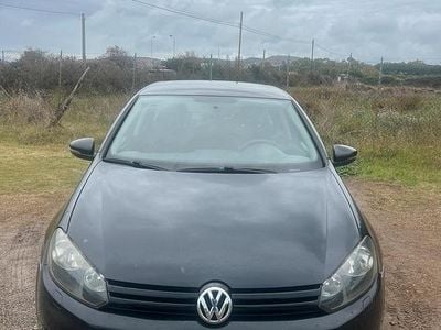 Nero Usata 2010 VW Golf VI Utilitaria | 5500 €