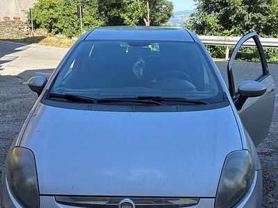 Usata Fiat Punto Evo 69 CV (50 kW) 2012 Grigio Utilitaria