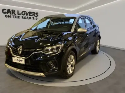Begagnad Renault Captur Intens 116 HK (85 kW) 2021 Svart SUV