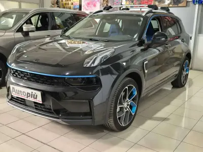 Usata Lynk & Co 01 179 CV (131 kW) 2023 Nero SUV