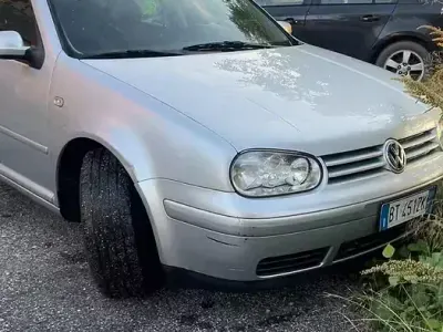 Usata VW Golf IV 110 CV (80 kW) 2001 Grigio Berlina