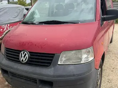 Usata VW Transporter 131 CV (96 kW) 2005 Rosso Furgone
