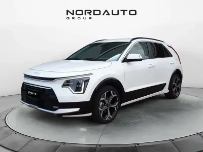 Usata Kia Niro 140 CV (102 kW) 2022 Bianco SUV