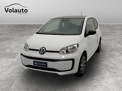 Usata VW up! 65 CV (47 kW) 2023 Bianco Utilitaria