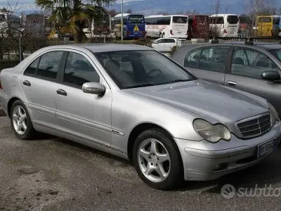 Occasion Mercedes C220 Elegance 143 ch (105 kW) 2001 Gris Berline
