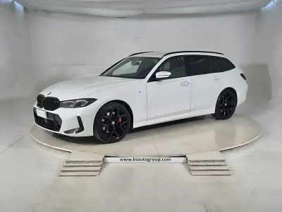 Usata BMW 320e M Sport 2025 Bianco Station wagon