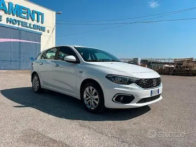 Usata Fiat Tipo Business 120 CV (88 kW) 2020 Bianco Berlina