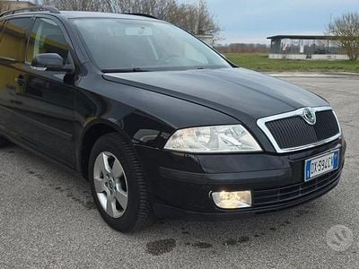 Usata Skoda Octavia Elegance 105 CV (77 kW) 2009 Nero Station wagon