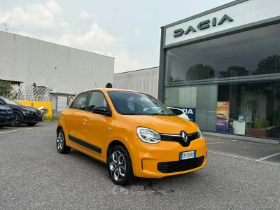 Usata Renault Twingo Equilibre 60 kW (82 CV) 2023 Giallo Utilitaria