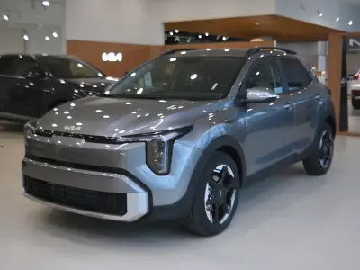 Nuova Kia Stonic Style 115 CV (84 kW) 2026 Grigio SUV